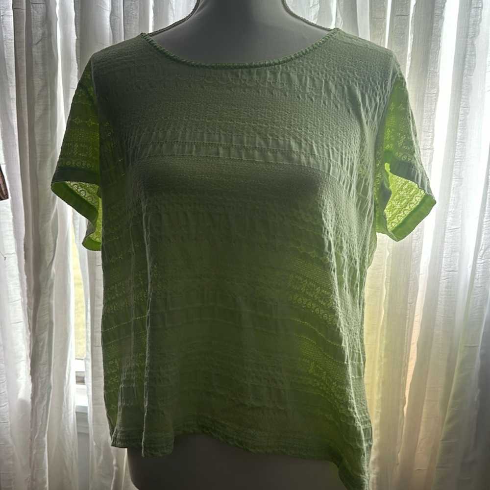 like green shirt